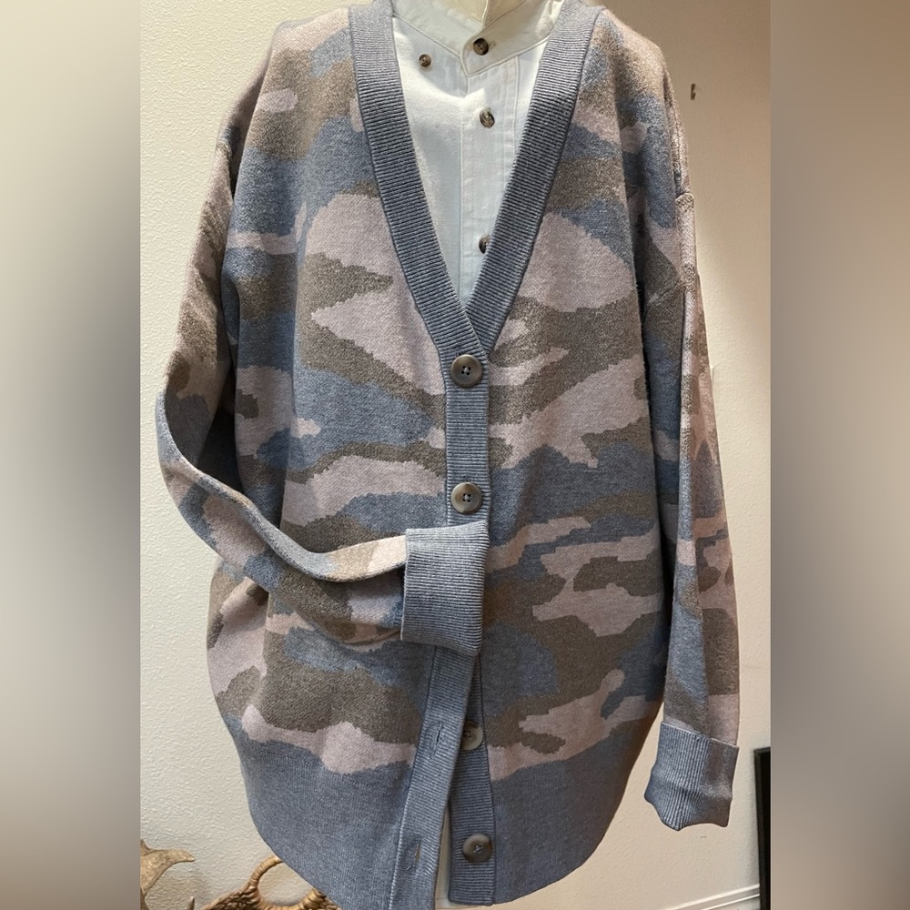 V Neck Cardigan Sweater - size Large